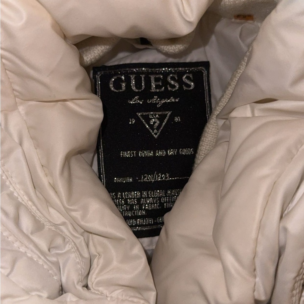 Guess Off-White Quilted Jacket